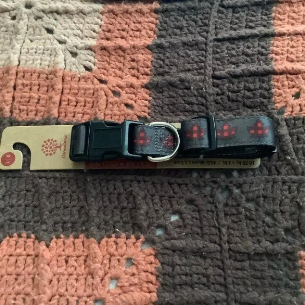 Canadiana Grey Canada Maple Leaf Dog Collar Large